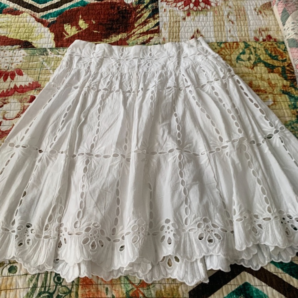 INC fully lined eyelet skirt
